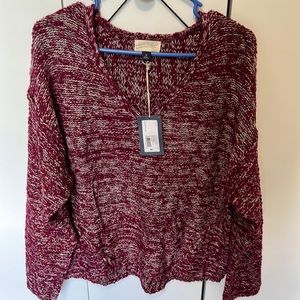 Universal Threads burgundy and white oversized sweater